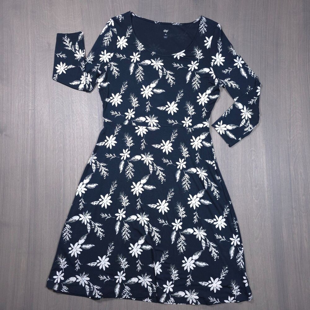 Dip Women Black White Floral Long Sleeve Dress Size Medium Knit Casual A-Line